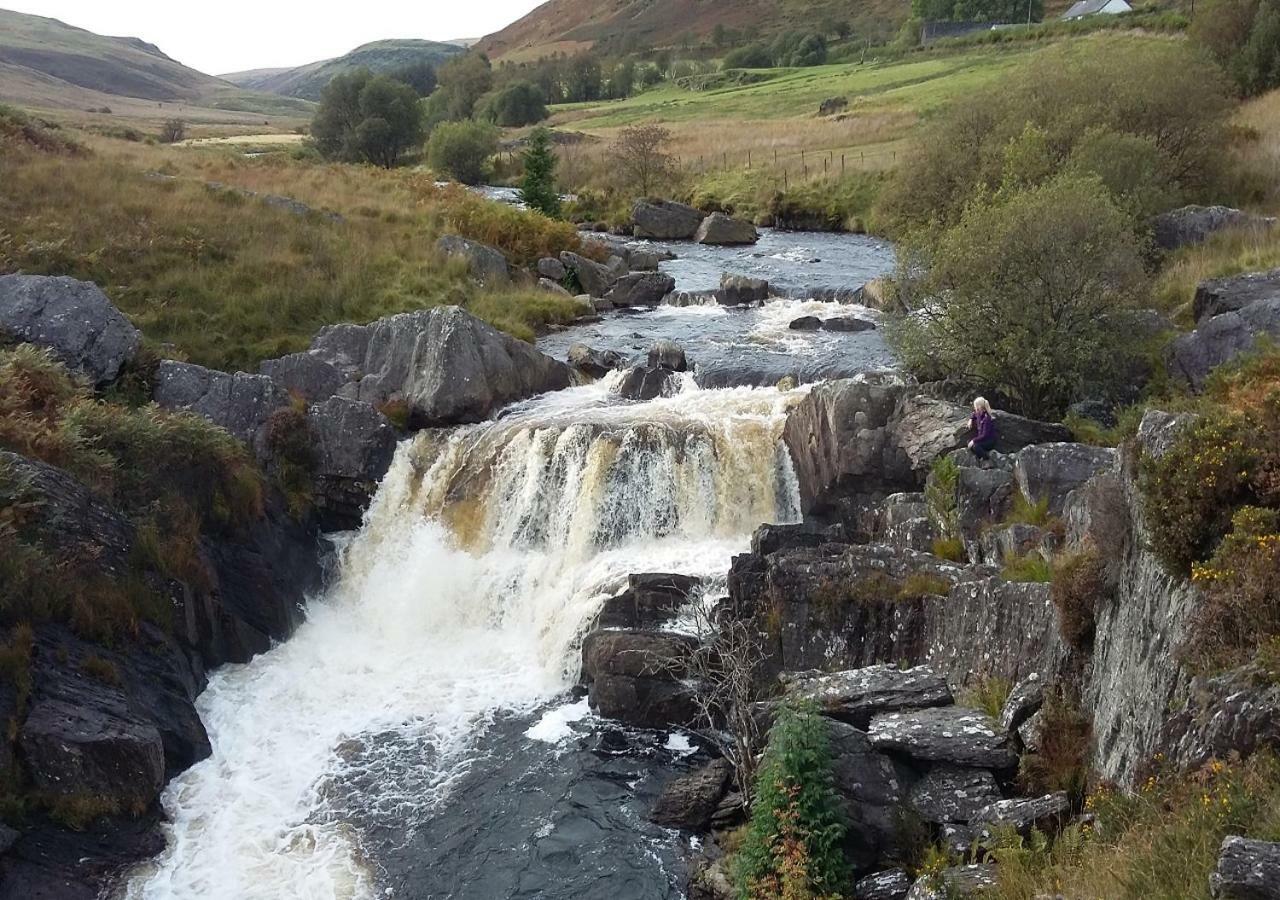 Appartamento Dolifor Llanwrthwl Esterno foto